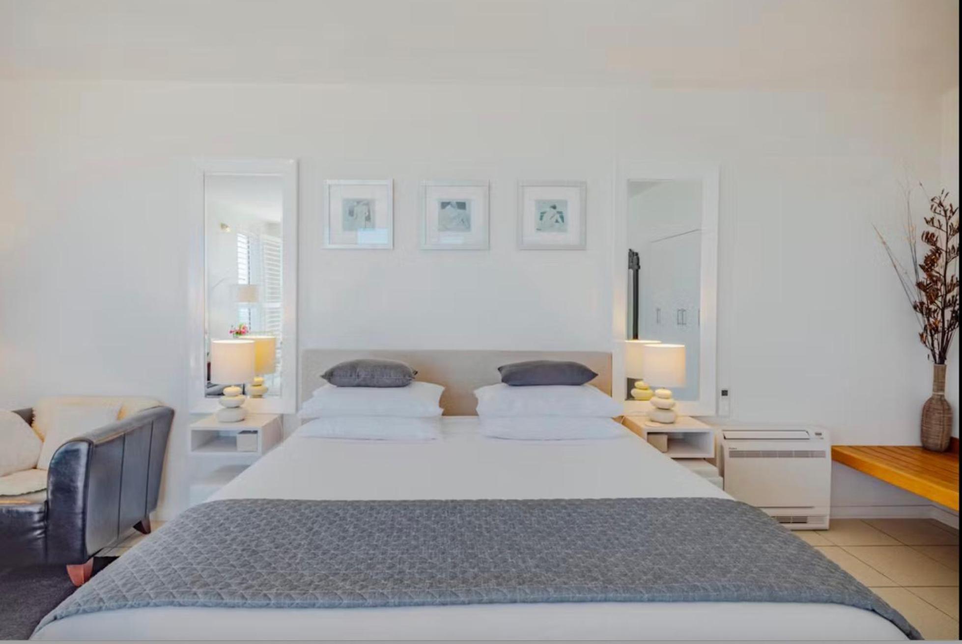 Saltwater - Absolute Oceanfront, Fire Pits, Some Villas With Hot Tubs And Sauna Falmouth Εξωτερικό φωτογραφία