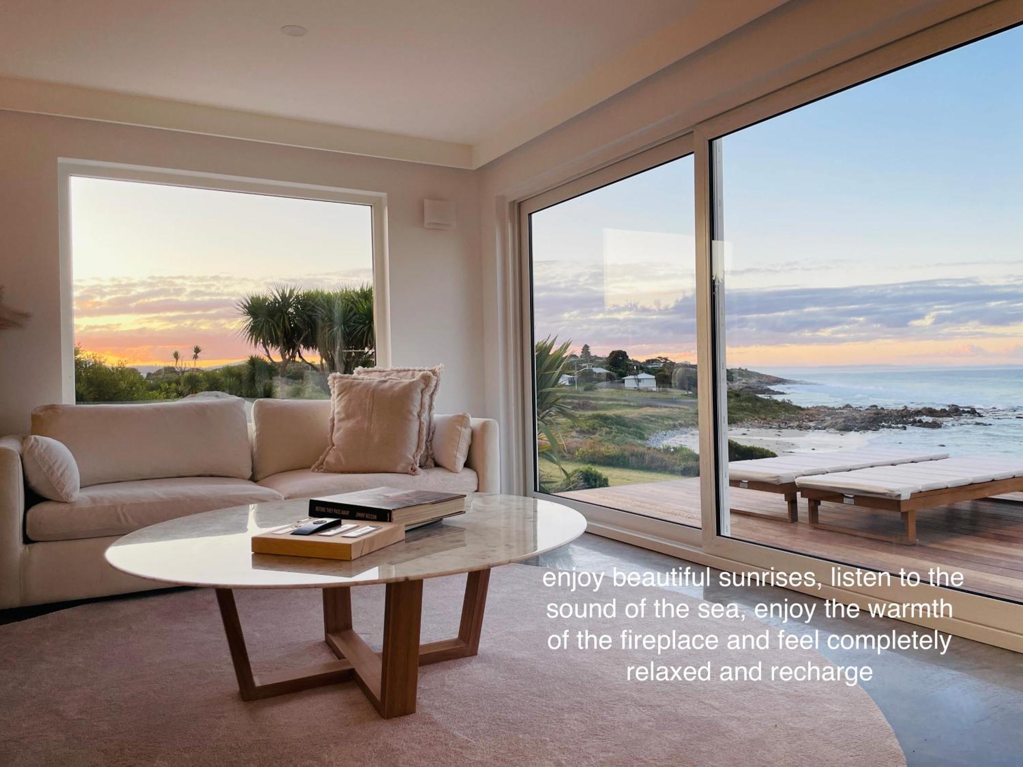 Saltwater - Absolute Oceanfront, Fire Pits, Some Villas With Hot Tubs And Sauna Falmouth Εξωτερικό φωτογραφία